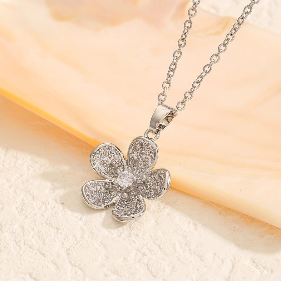 Copper Flower Artificial Diamond Pendant Necklace
