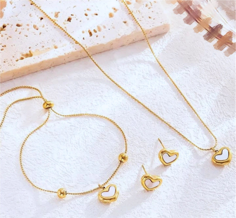 Jewelry Elegant Heart Shape Titanium Steel Jewelry Set