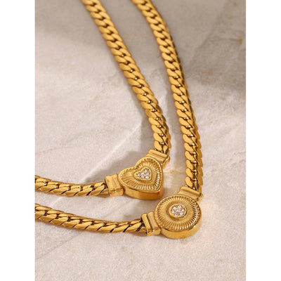 18K Gold Stainless Steel White Diamond Diamond Rib Heart Pendant Chain Necklace