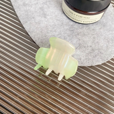 Beautiful Mini small size acetate grip bangs clip side broken hairpin hairpin air texture shark clip ponytail headdress