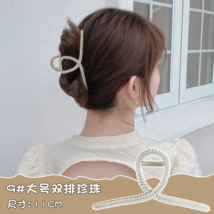 simple style solid color alloy resin hollow out hair claws