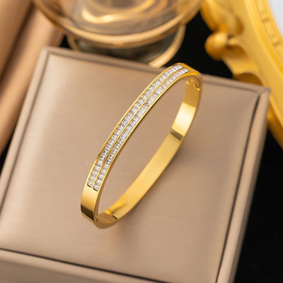 Sweet Solid Color Titanium Steel Stainless Steel Bracelets In Bulk