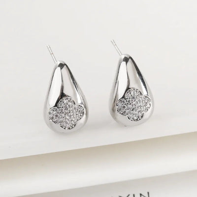 1 Pair Elegant Simple Style Four Leaf Clover Water Droplets Copper Zircon Ear Studs