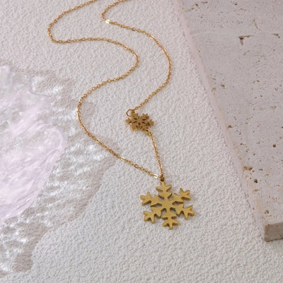 Jewelry Sweet Simple Style Christmas Tree Snowflake 304 Stainless Steel 18K Gold Plated Plating Pendant Necklace